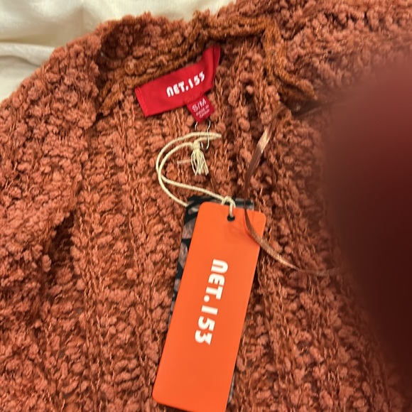 NWT women’s long sleeve cardigan with pockets. Size s/m but fits like a large - Picture 6 of 7